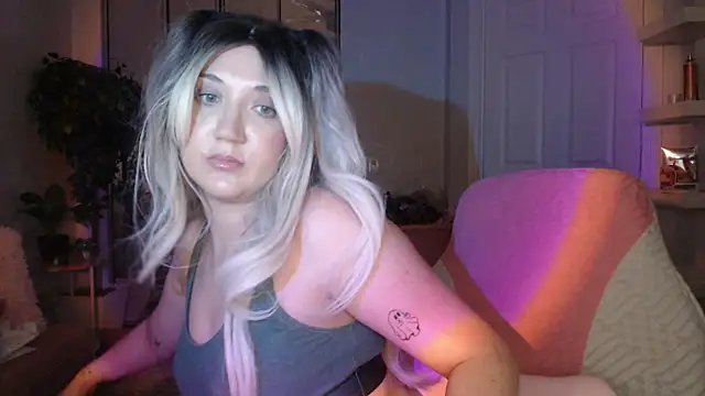 GoddessEmmy online show from April 2026 05:49:01 AM