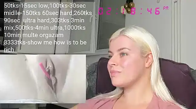 Snapshot of queenofthenighttt chatting on December 2024 01:19:02 PM queenofthenighttt online show from December 2024 01:19:02 PM