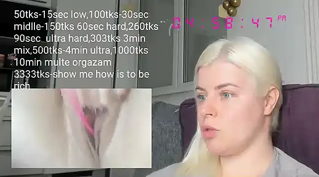 Snapshot of queenofthenighttt chatting on March 2025 03:59:02 PM queenofthenighttt online show from March 2025 03:59:02 PM