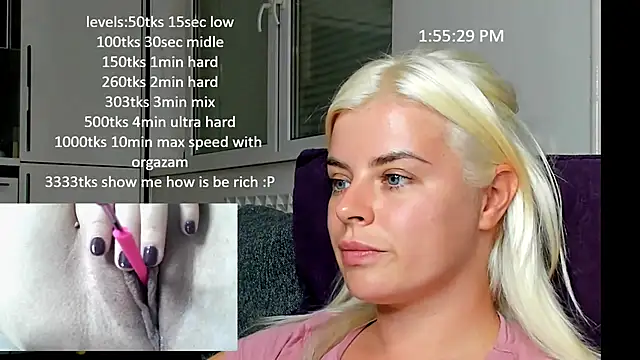 Snapshot of queenofthenighttt chatting on October 2025 11:53:02 AM queenofthenighttt online show from October 2025 11:53:02 AM