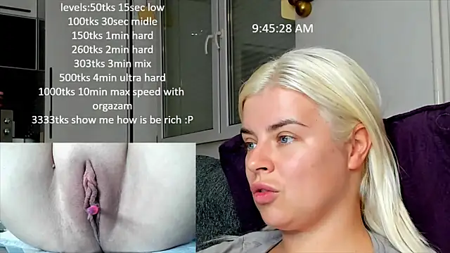 Snapshot of queenofthenighttt chatting on October 2025 07:44:01 AM queenofthenighttt online show from October 2025 07:44:01 AM