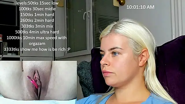 Snapshot of queenofthenighttt chatting on October 2025 09:02:02 AM queenofthenighttt online show from October 2025 09:02:02 AM