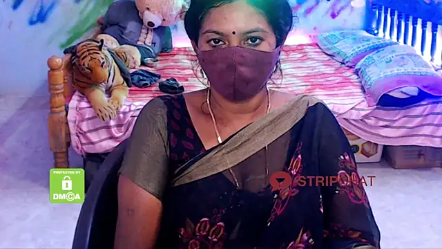 Snapshot of Novapol chatting on January 2025 04:33:01 PM Novapol online show from January 2025 04:33:01 PM