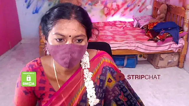 Snapshot of Novapol chatting on February 2025 06:04:01 AM Novapol online show from February 2025 06:04:01 AM