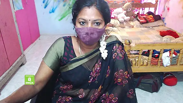 Snapshot of Novapol chatting on November 2025 05:44:01 PM Novapol online show from November 2025 05:44:01 PM