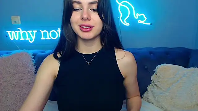 ViollinaLove online show from March 2025 11:55:01 AM