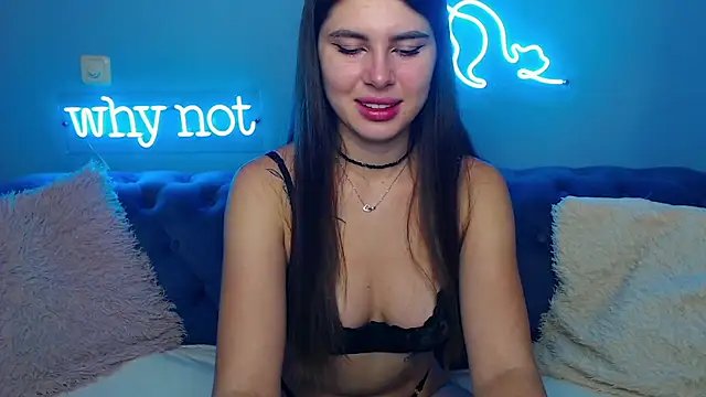 ViollinaLove online show from September 2025 04:47:01 AM