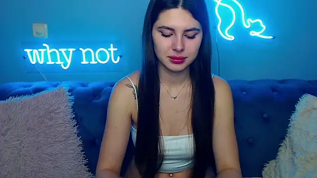 ViollinaLove online show from November 2025 05:50:02 AM