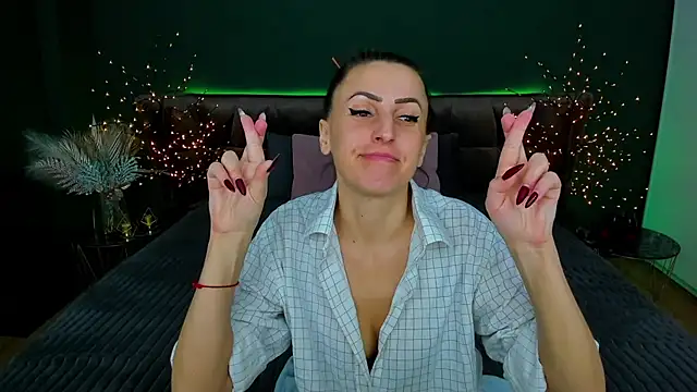 Rebecca Diamond online show from February 2025 06:26:02 AM