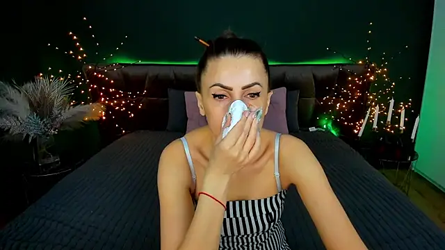 Rebecca Diamond online show from March 2026 06:19:01 AM