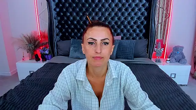 Rebecca Diamond online show from July 2026 11:57:01 AM