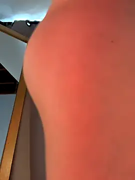 curchez  online show from December 2025 07:20:02 PM