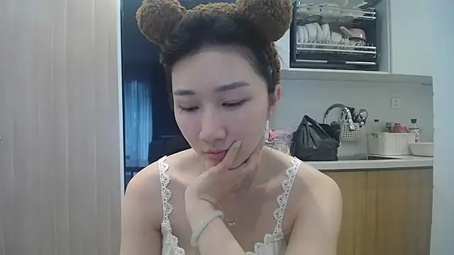 Snapshot of Asiagirll chatting on July 2026 03:35:02 AM Asiagirll online show from July 2026 03:35:02 AM