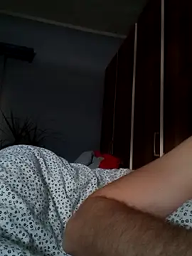 Rolandxxxr online show from February 2025 11:23:02 AM