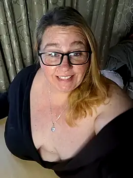 Iceprincess2bad4u online show from October 2025 04:13:02 PM