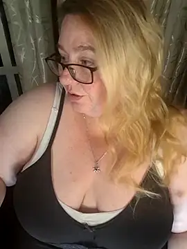 Iceprincess2bad4u online show from February 2026 06:12:02 PM