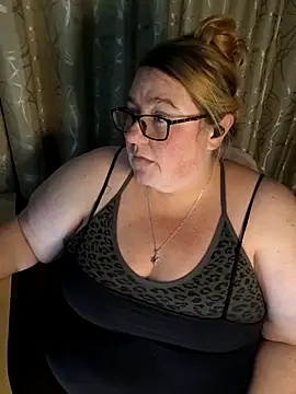 Iceprincess2bad4u online show from June 2026 06:07:01 PM