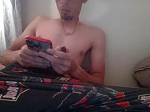 Snapshot of Rosecock69 chatting on July 2026 04:07:02 AM Rosecock69 online show from July 2026 04:07:02 AM