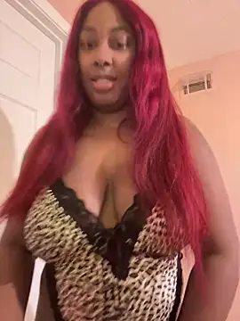 Snapshot of gypsydoll chatting on December 2025 03:13:01 AM gypsydoll online show from December 2025 03:13:01 AM