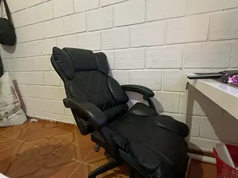 Max TheHorseDick online show from February 2026 04:32:01 PM