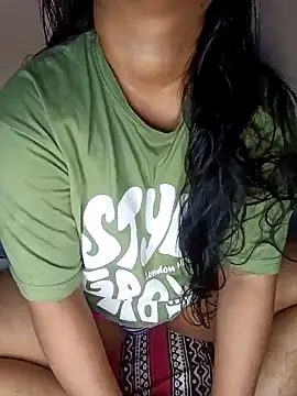 Sweet-Berry online show from January 2025 06:51:02 PM