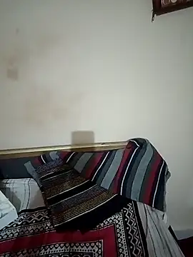 Sweet-Berry online show from January 2025 06:20:01 PM