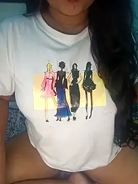 Sweet-Berry online show from October 2025 07:56:02 PM