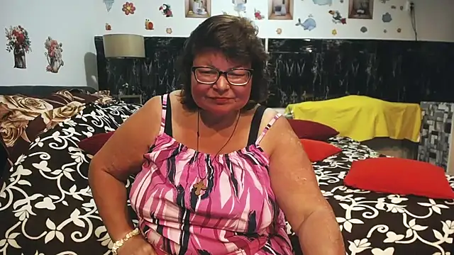 SweetMommaX online show from March 2026 06:41:02 PM