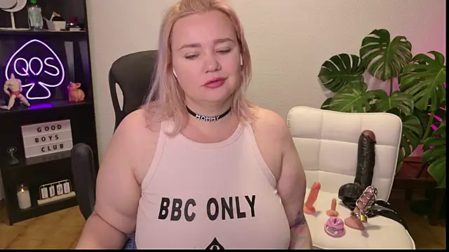 MargotGrey online show from June 2026 09:23:02 AM
