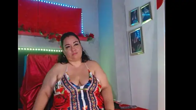 Snapshot of -helen chatting on January 2025 08:03:01 AM -helen online show from January 2025 08:03:01 AM