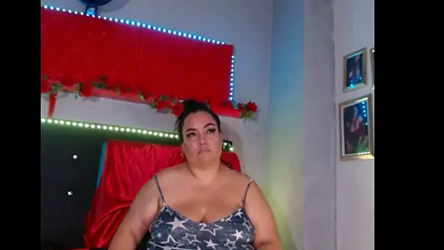 Snapshot of -helen chatting on January 2025 06:39:01 AM -helen online show from January 2025 06:39:01 AM
