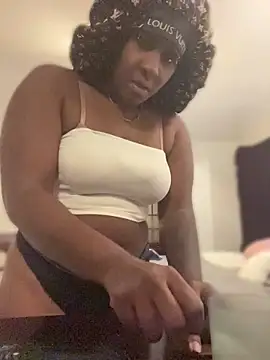 Snapshot of Foreignthababyy chatting on May 2026 07:52:01 PM Foreignthababyy online show from May 2026 07:52:01 PM
