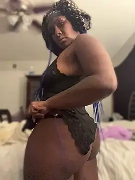 Snapshot of Foreignthababyy chatting on June 2026 05:13:02 AM Foreignthababyy online show from June 2026 05:13:02 AM