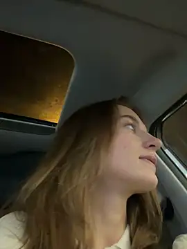 -AngelAri- online show from December 2025 06:02:01 PM