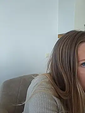 novaforyou1 online show from March 2025 09:14:01 AM