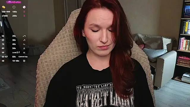 Val lava online show from December 2025 08:39:01 PM