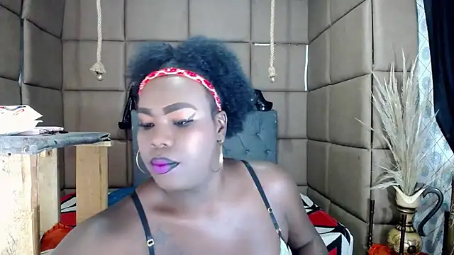 CatrinaGill online show from October 2025 10:51:02 PM