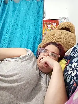 Snapshot of karlythoth@xh chatting on April 2026 04:20:01 PM karlythothxh online show from April 2026 04:20:01 PM