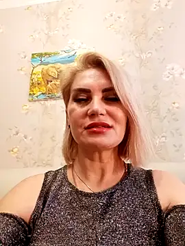 Snapshot of JennyOMay chatting on December 2024 03:10:02 AM JennyOMay online show from December 2024 03:10:02 AM