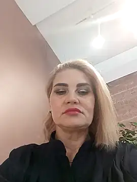 Snapshot of JennyOMay chatting on January 2025 04:48:02 AM JennyOMay online show from January 2025 04:48:02 AM