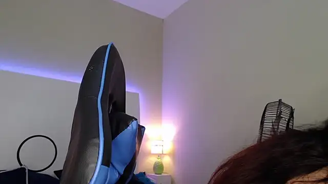 ChantalPetit online show from November 2025 04:21:02 PM