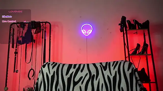 CyberXGoddess online show from February 2026 07:14:01 AM