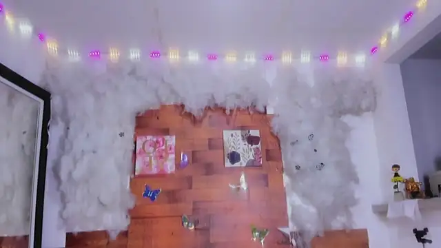 kelly thomson online show from February 2025 10:31:01 PM