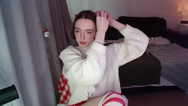 Weeissy online show from January 2025 12:01:01 PM