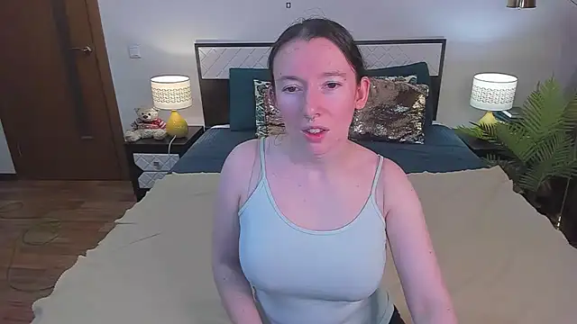 Snapshot of CatherineWalls chatting on June 2026 04:12:02 AM CatherineWalls online show from June 2026 04:12:02 AM