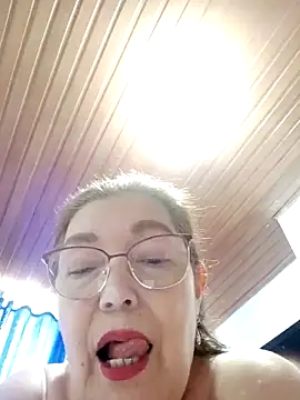 Vicky Rosse online show from February 2025 04:35:01 PM