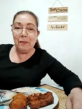 Vicky Rosse online show from April 2026 07:37:02 PM