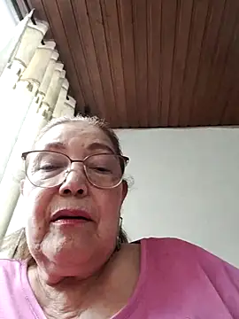 Snapshot of Vicky_Rosse chatting on May 2026 09:09:01 PM Vicky Rosse online show from May 2026 09:09:01 PM