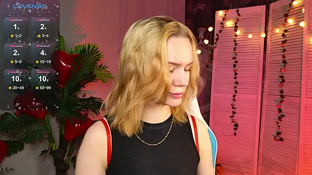 Ramona    online show from February 2026 06:17:01 AM