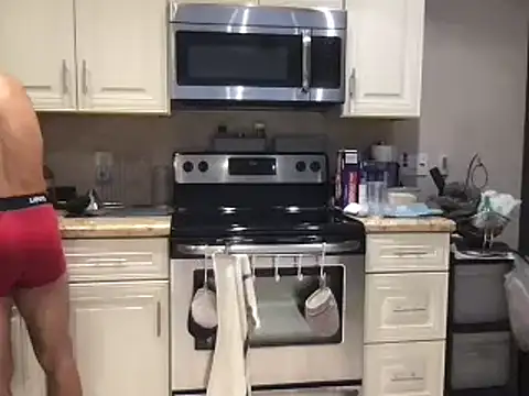 BigGuyMuscle online show from March 2025 02:45:01 PM